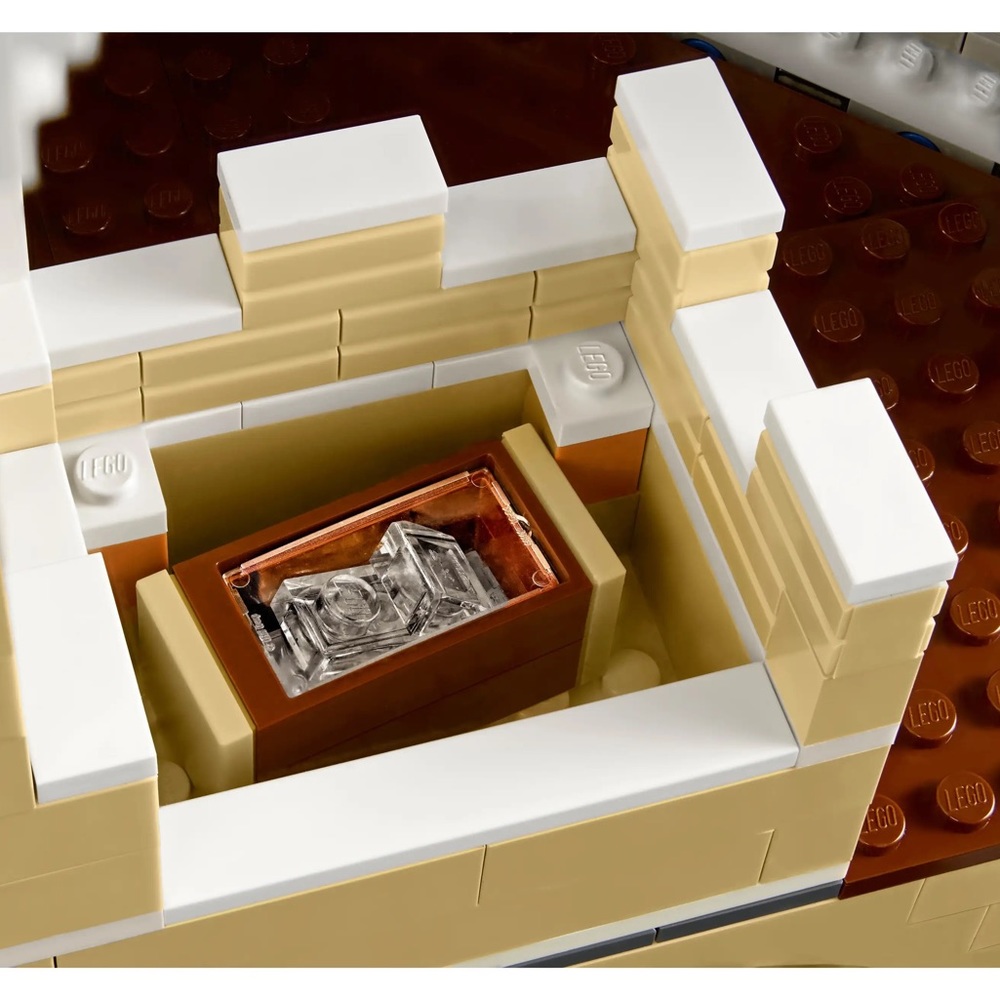 RETIRED Disney Lego Castle 50th Anniversary - Picture 9 of 14